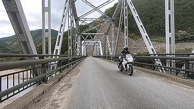gx017851.mp4_snapshot_00.51_thumb.jpg