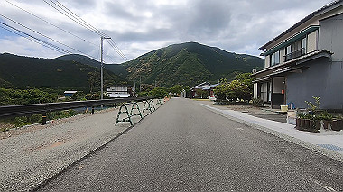 gx017851.mp4_snapshot_01.43_thumb.jpg