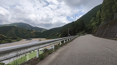 gx017854.mp4_snapshot_00.16_thumb.jpg