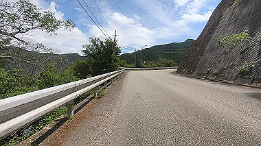 gx017858.mp4_snapshot_02.15_thumb.jpg