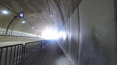 gx017867.mp4_snapshot_00.02_thumb.jpg