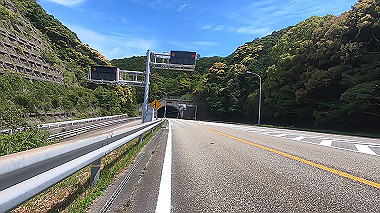 gx017868.mp4_snapshot_01.54_thumb.jpg