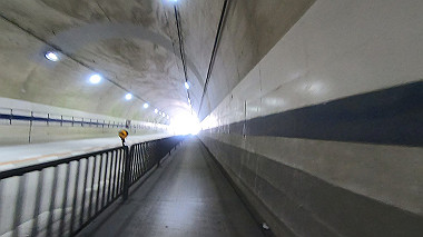 gx017869.mp4_snapshot_02.24_thumb.jpg