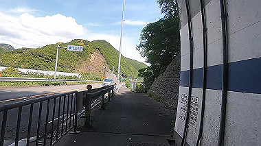 gx017869.mp4_snapshot_02.43_thumb.jpg