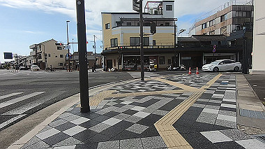gx017893.mp4_snapshot_00.07_thumb.jpg
