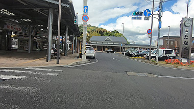 gx017893.mp4_snapshot_00.59_thumb.jpg