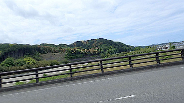 p5055606_thumb.jpg