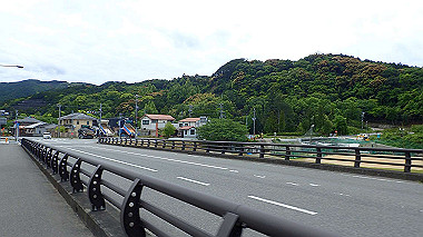 p5055608_thumb.jpg