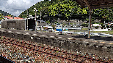 p5055634_thumb.jpg