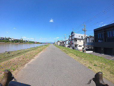 g0018051_thumb.jpg
