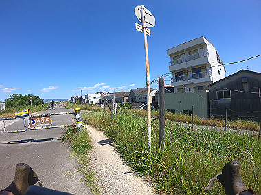 g0038763_thumb.jpg