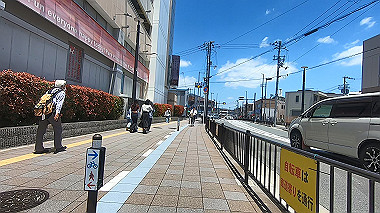 gx017923.mp4_snapshot_02.23_thumb.jpg