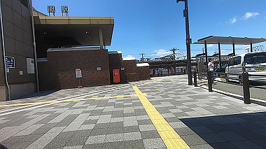 gx017923.mp4_snapshot_02.45_thumb.jpg
