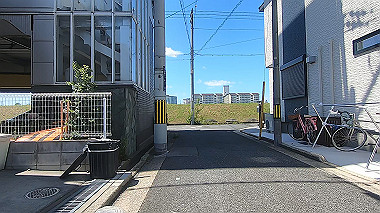 gx017932.mp4_snapshot_00.46_thumb.jpg
