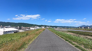 gx018810.mp4_snapshot_00.30_thumb.jpg