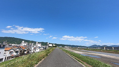 gx018810.mp4_snapshot_01.05_thumb.jpg