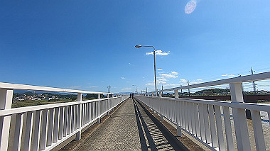 gx018813.mp4_snapshot_00.48_thumb.jpg