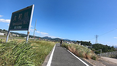 gx018813.mp4_snapshot_01.30_thumb.jpg