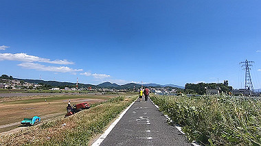 gx018813.mp4_snapshot_01.39_thumb.jpg