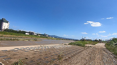gx018814.mp4_snapshot_00.18_thumb.jpg