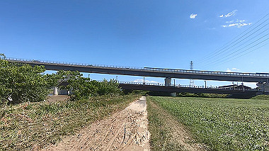 gx018816.mp4_snapshot_04.21_thumb.jpg