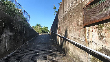gx018817.mp4_snapshot_03.35_thumb.jpg