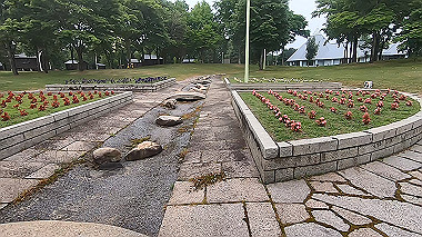 gx018865.mp4_snapshot_01.19_thumb.jpg