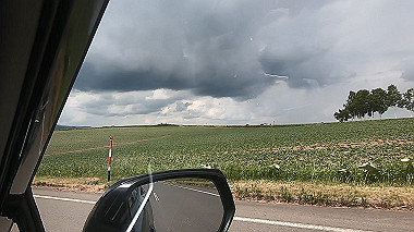 gx018874.mp4_snapshot_00.05_thumb.jpg