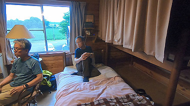 gx018890.mp4_snapshot_00.29_thumb.jpg
