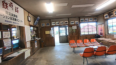 gx018916.mp4_snapshot_00.04_thumb.jpg