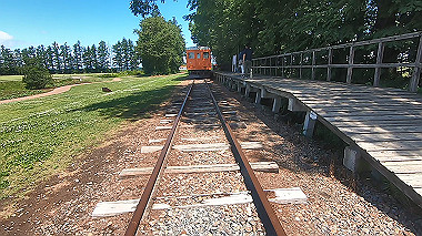 gx018928.mp4_snapshot_00.06_thumb.jpg