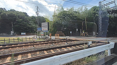 gx018938.mp4_snapshot_00.45_thumb.jpg