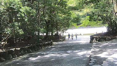 gx018956.mp4_snapshot_00.20_thumb.jpg
