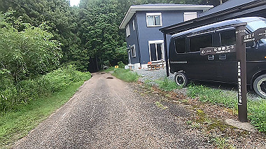 gx018975.mp4_snapshot_00.04_thumb.jpg
