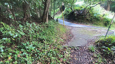gx018976.mp4_snapshot_00.21_thumb.jpg