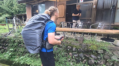 gx018983.mp4_snapshot_02.03_thumb.jpg