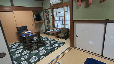 gx018985.mp4_snapshot_00.09_thumb.jpg