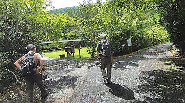 gx018996.mp4_snapshot_01.09_thumb.jpg