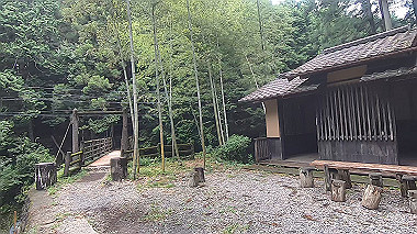 gx019008.mp4_snapshot_00.02_thumb.jpg