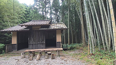 gx019008.mp4_snapshot_00.04_thumb.jpg