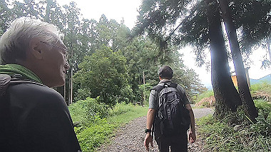 gx019013.mp4_snapshot_01.43_thumb.jpg