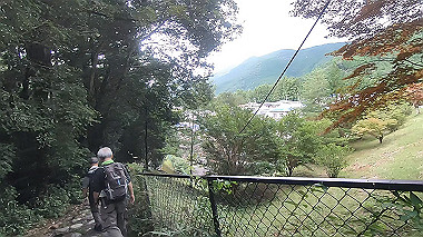 gx019013.mp4_snapshot_02.43_thumb.jpg