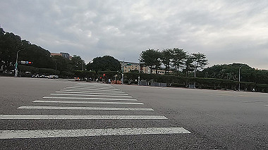 gx019041.mp4_snapshot_09.23_thumb.jpg