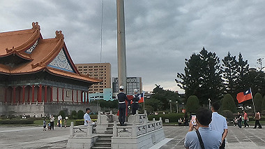 gx019044.mp4_snapshot_00.03_thumb.jpg