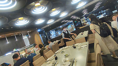 gx019052.mp4_snapshot_00.21_thumb.jpg