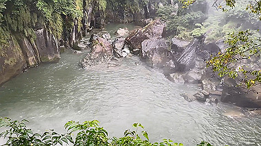 2023-10-21_12-48-58_00.25_x264.mp4_snap_thumb.jpg