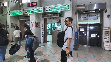 gx019098.mp4_snapshot_00.18_thumb.jpg
