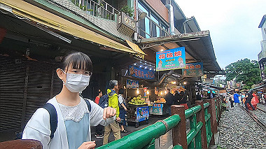 gx019104.mp4_snapshot_01.18_thumb.jpg