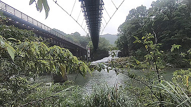 gx019117.mp4_snapshot_00.31_thumb.jpg