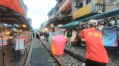 gx019130.mp4_snapshot_00.44_thumb.jpg